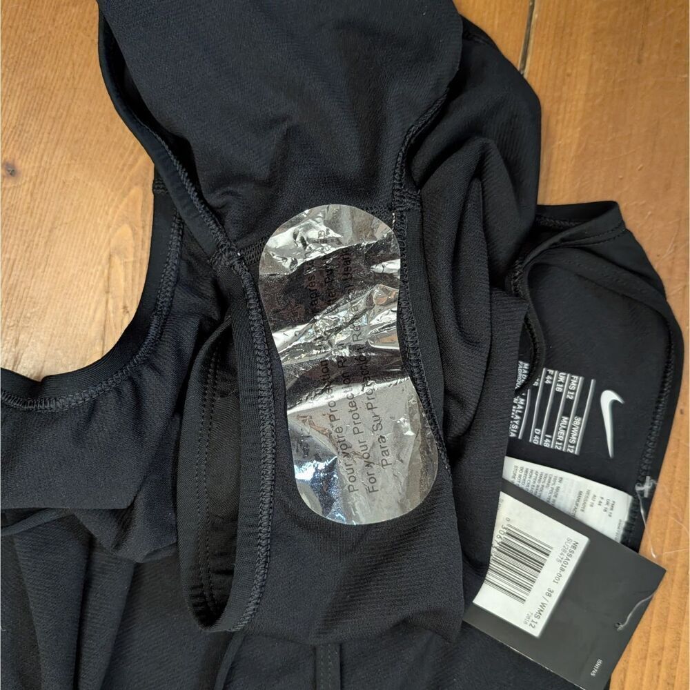 Nike woman’s Hydrastrong solid cut out tank one piece swimsuit bathing suit 12 - Picture 8 of 8